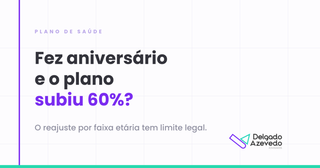 Casal de aposentados conferindo o boleto do plano de saúde após o reajuste por faixa etária