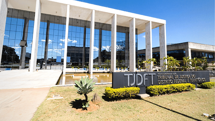 Justiça do DF determina que plano de saúde autorize cirurgia de mamoplastia